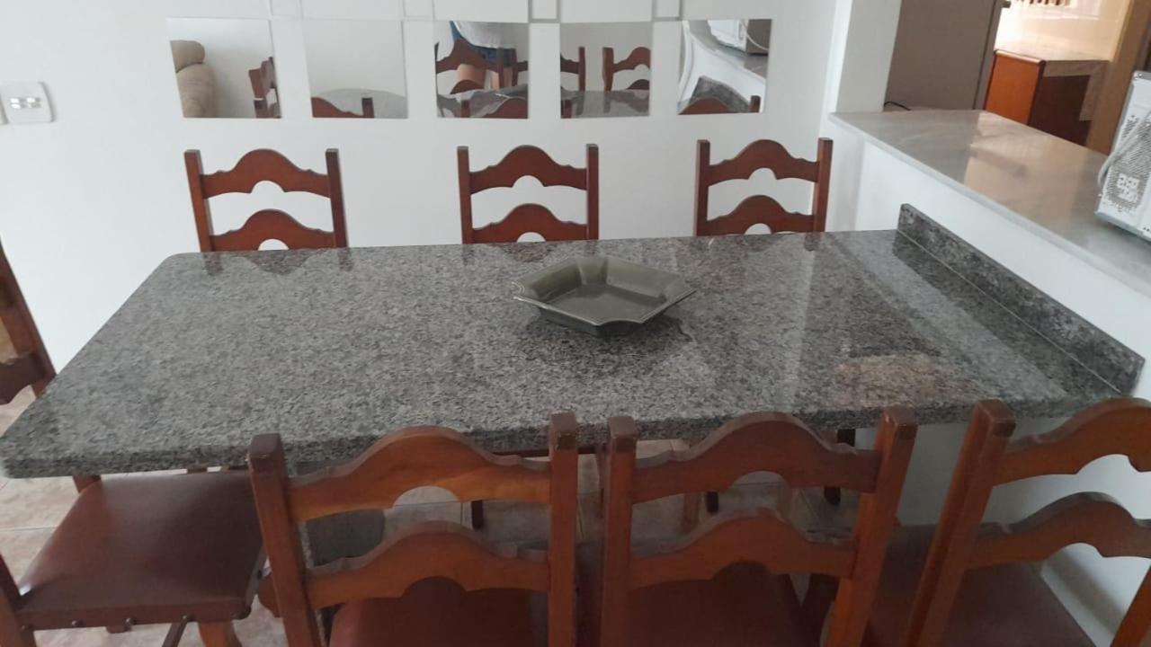 Aconchegante E Amplo Apartamento Familiar Pertinho Da Praia! Guarujá Exterior photo